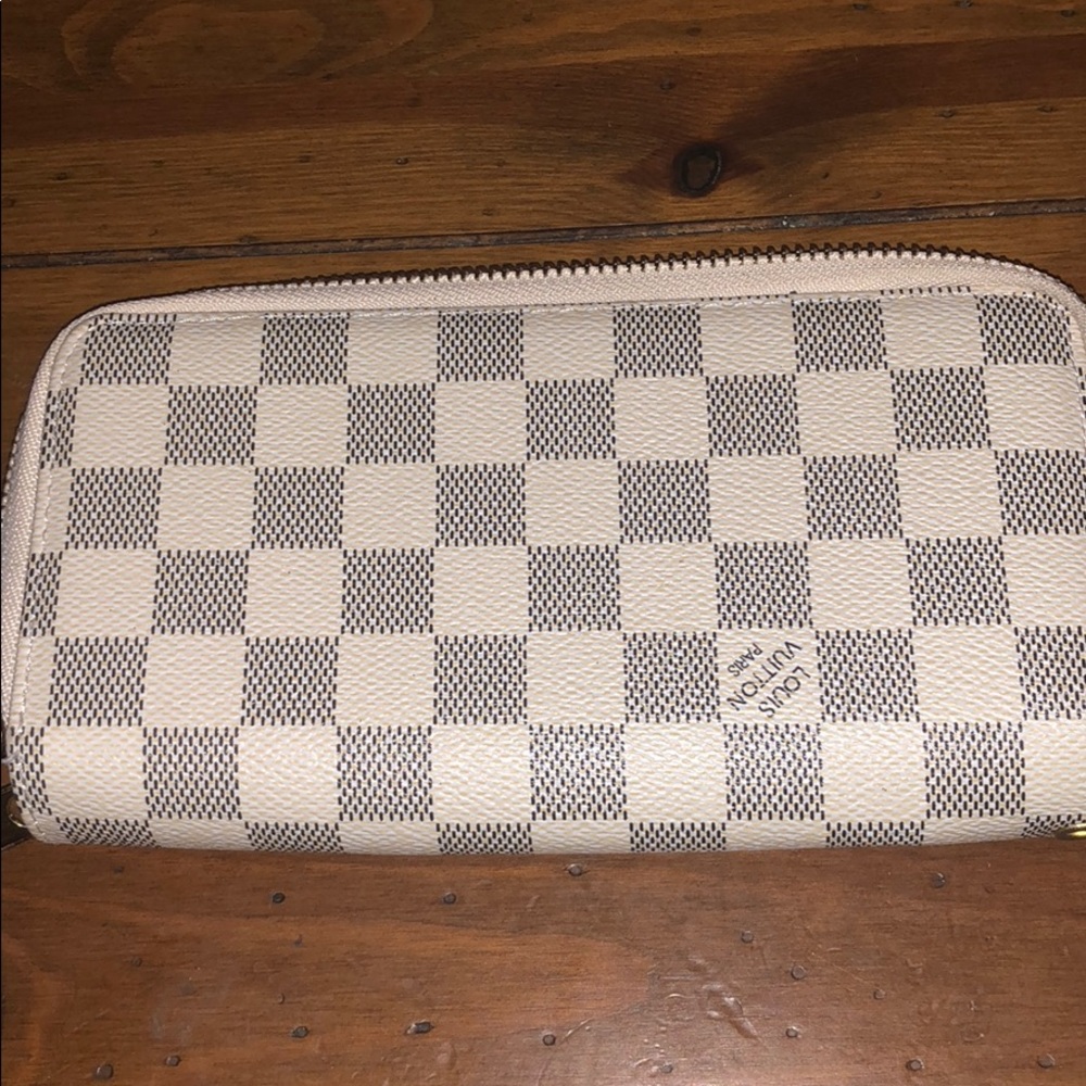 Louis Vitton wallet